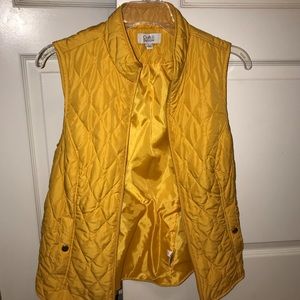 Croft&Barrow yellow vest size: small